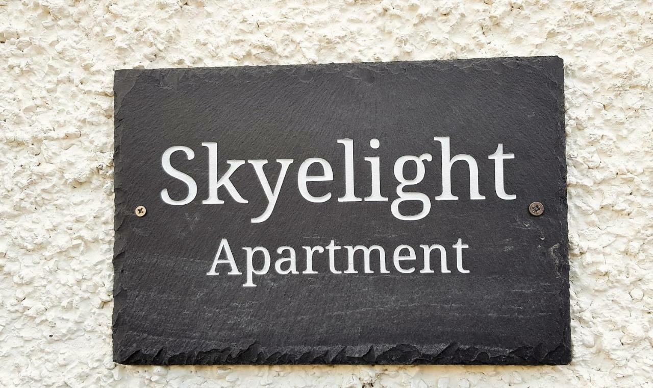 Skyelight Apartment Портри Екстериор снимка
